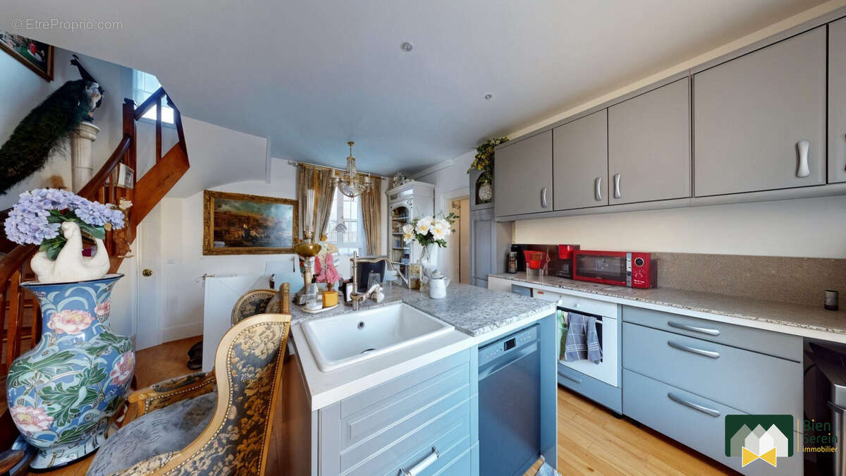 Maison à CHATEAUNEUF-EN-THYMERAIS