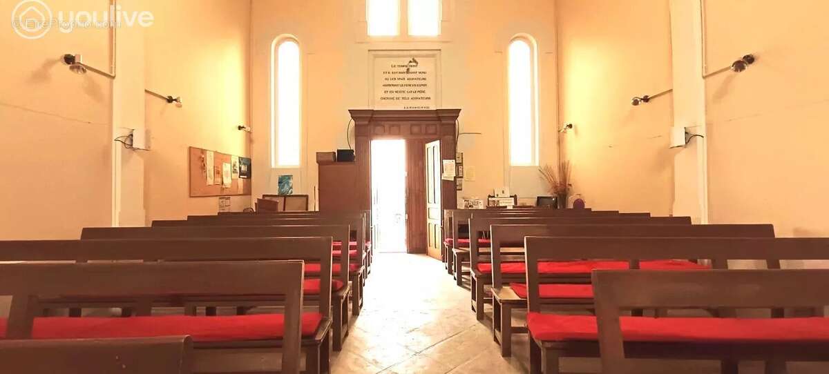 Commerce à LES SABLES-D&#039;OLONNE