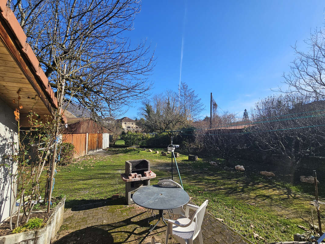 Appartement à ARTEMARE