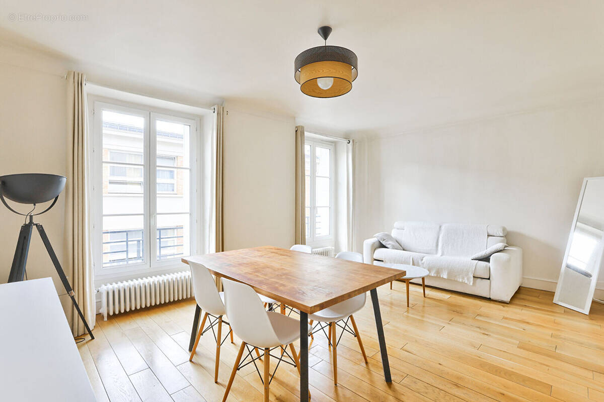 Appartement à PARIS-5E