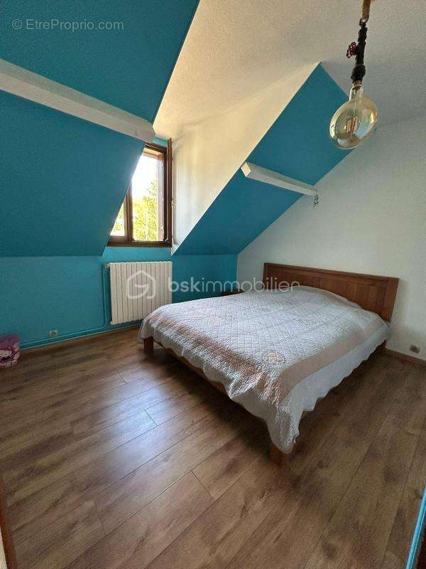 Maison à VERNOU-LA-CELLE-SUR-SEINE