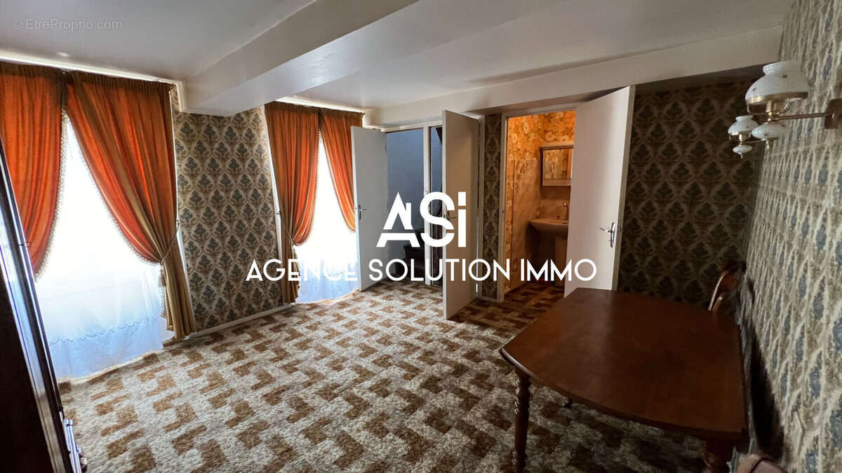 Maison à LIGNIERES-ORGERES