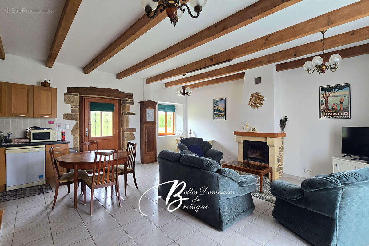 Maison à RUCA