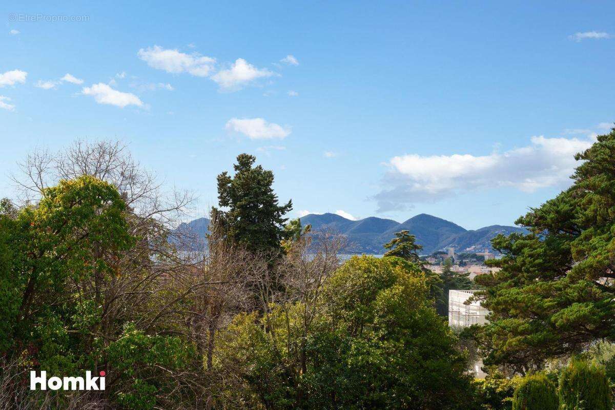 Appartement à CANNES