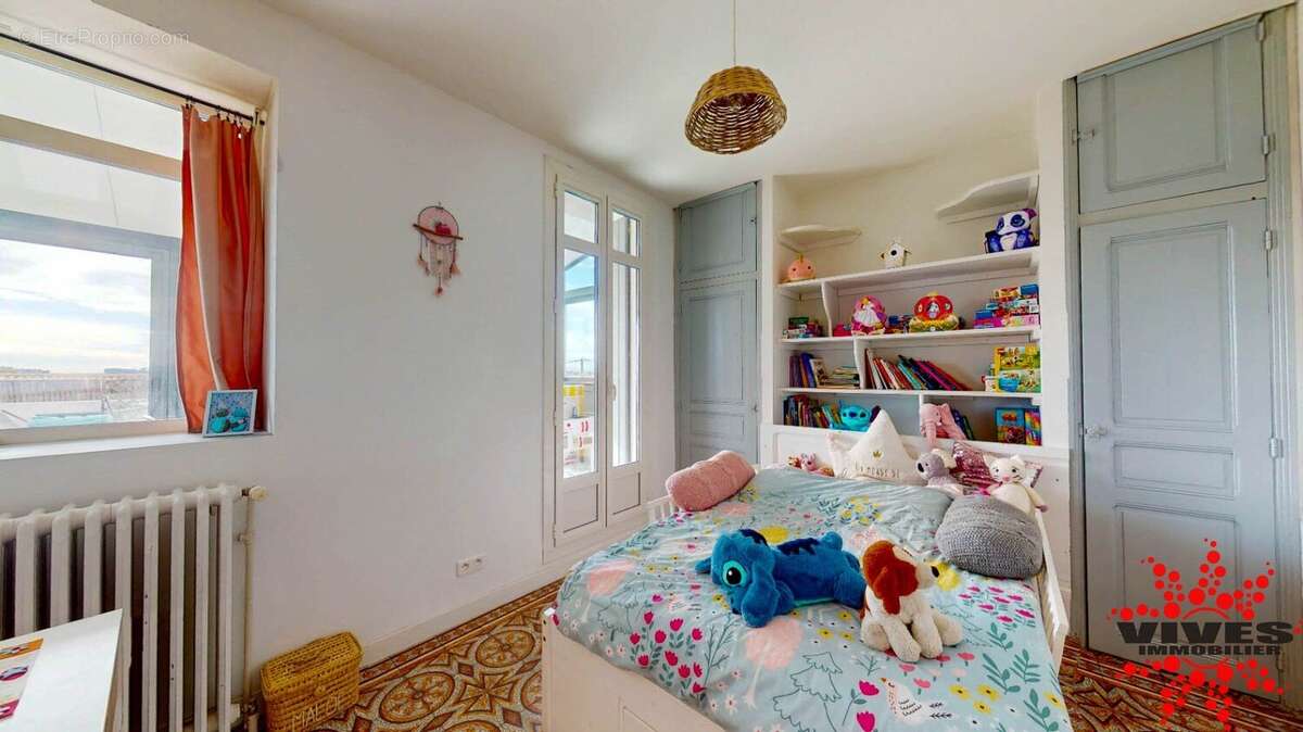 Maison 275 m² à Servian  - photo 14