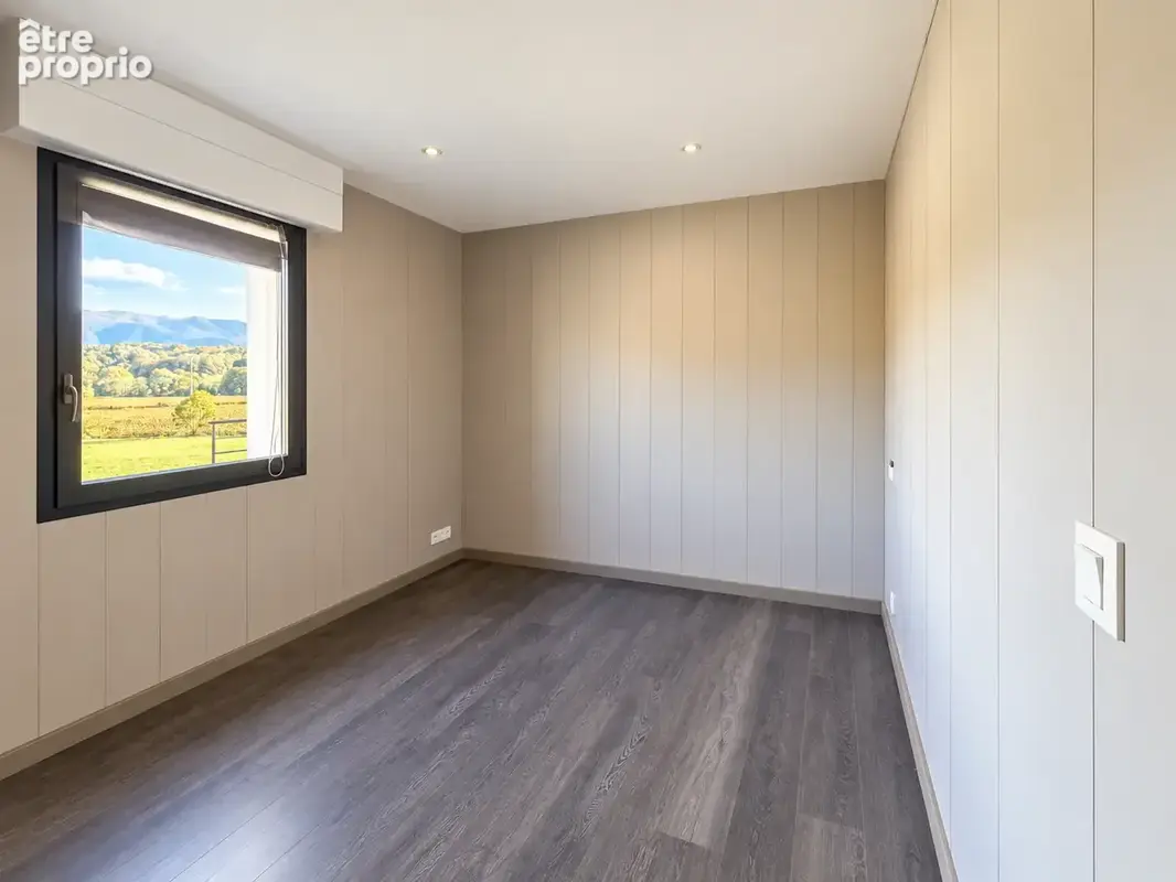 Maison contemporaine de plain-pied avec un immense panorama sur les Pyrénées - photo 11