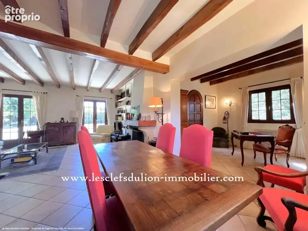 Maison familiale avec grand jardin et piscine - photo 5