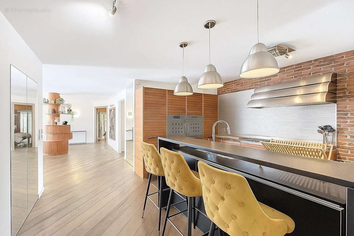 Appartement à LE CANNET