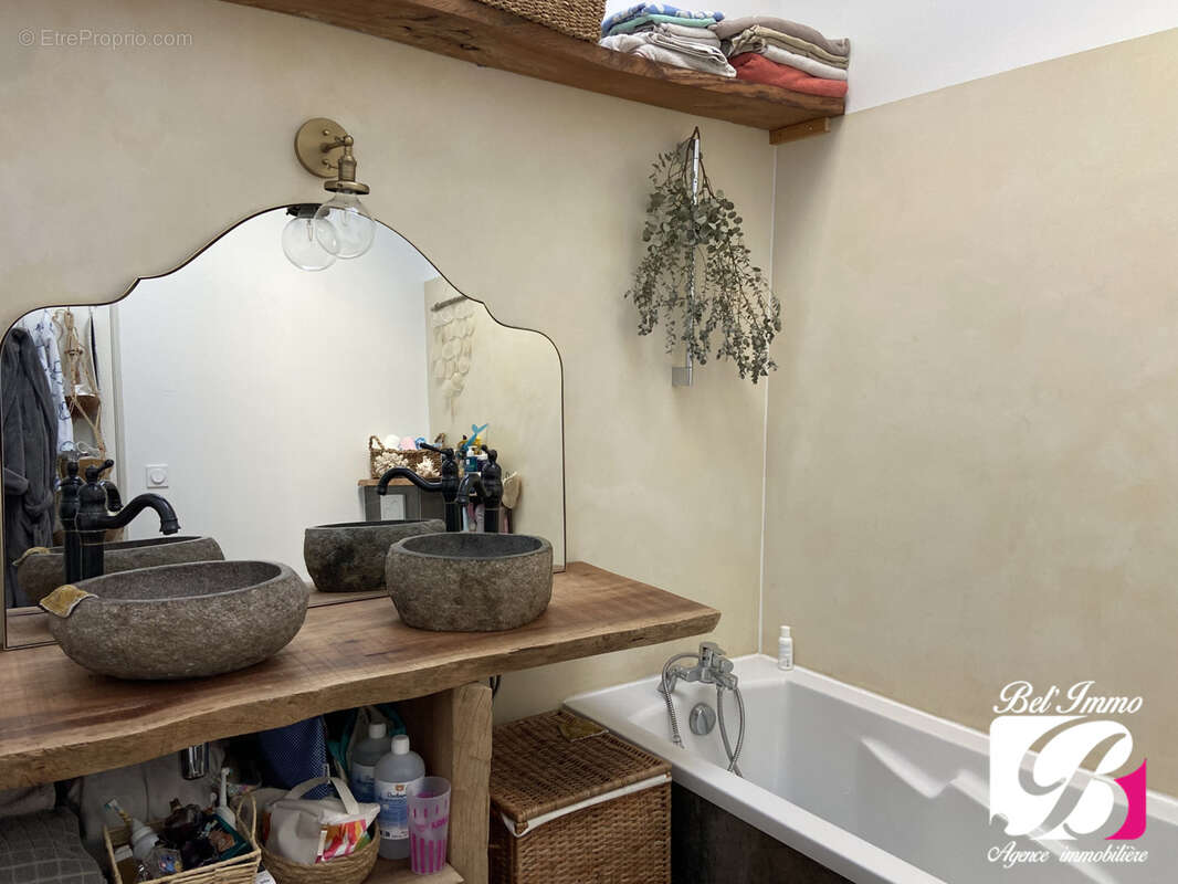 Maison à BRESSOLLES