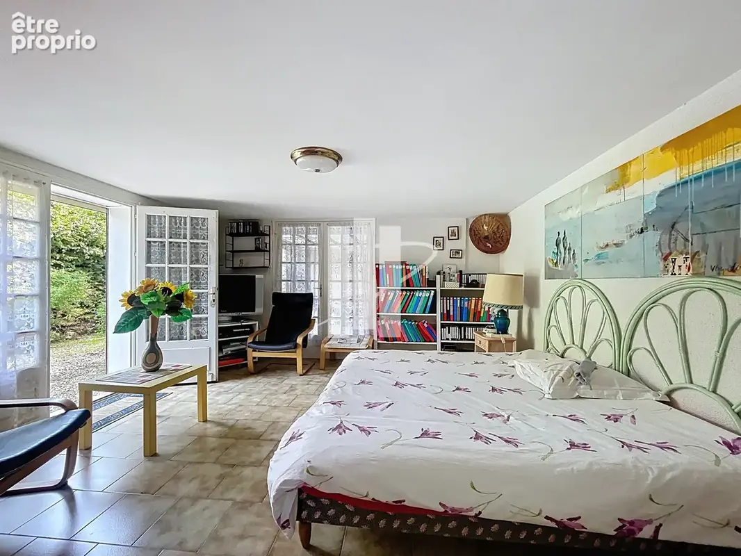 Saint-raphaël   au cœur d’un domaine recherché, villa 130 m2 avec jardin, grand garage et fort potentiel - photo 9