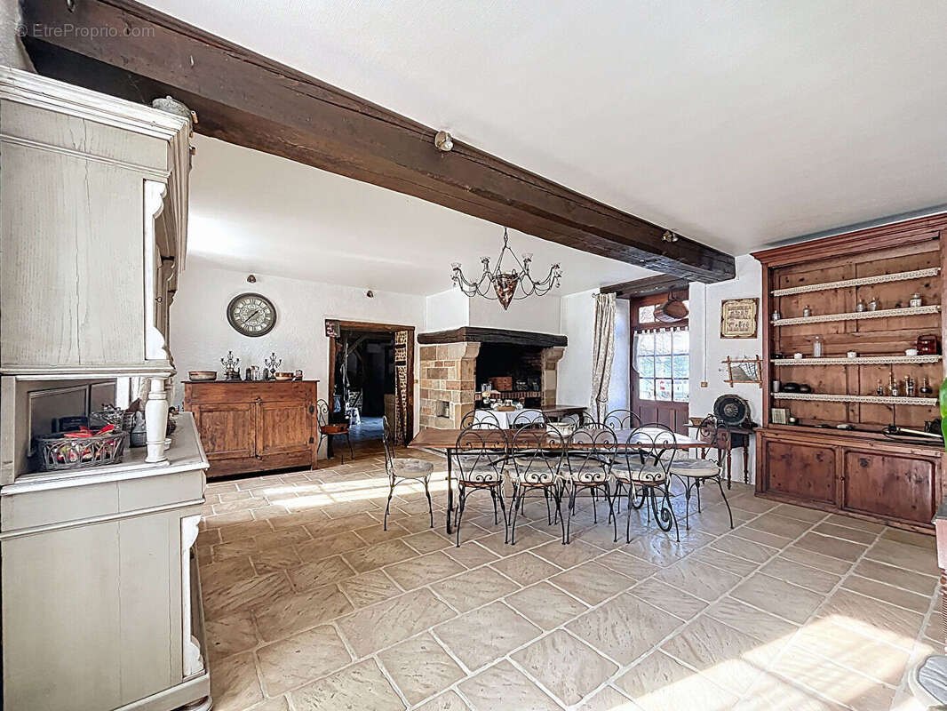 Maison à BLIGNY-SUR-OUCHE