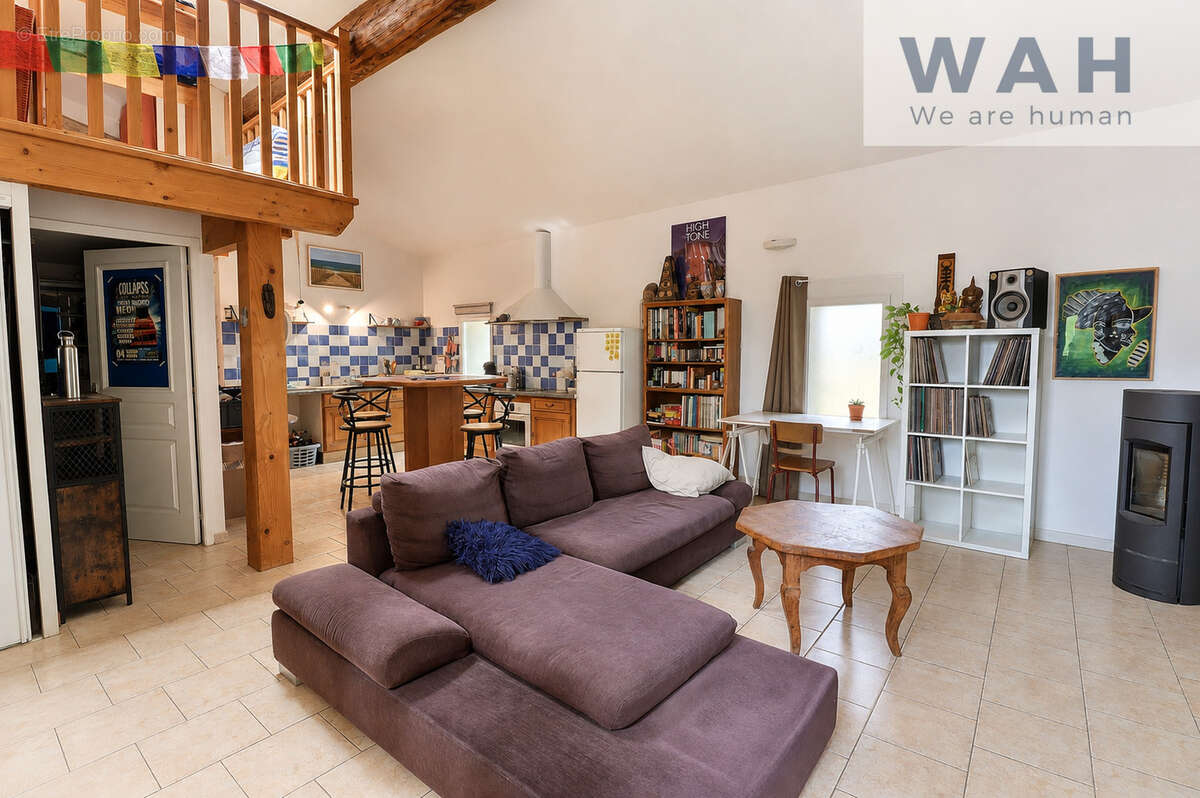 Appartement t1 avec mezzanine - 30260 brouzet-les-quissac - photo 3