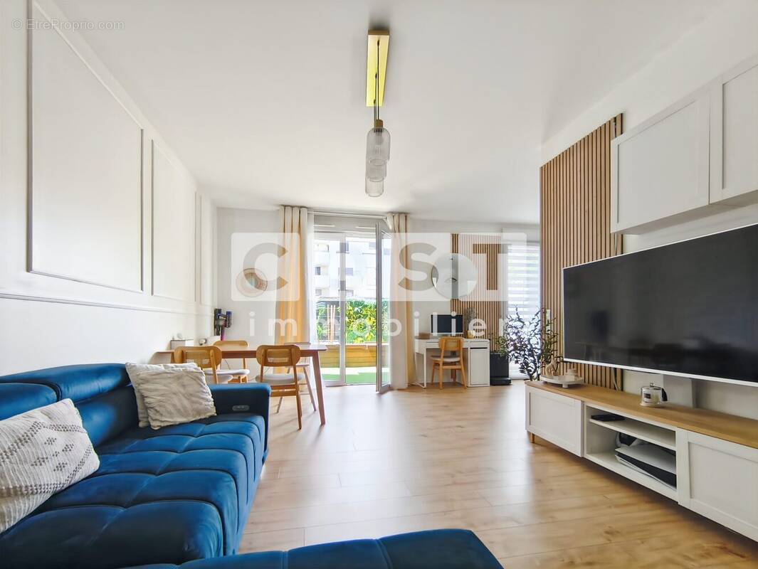 Appartement à GENNEVILLIERS