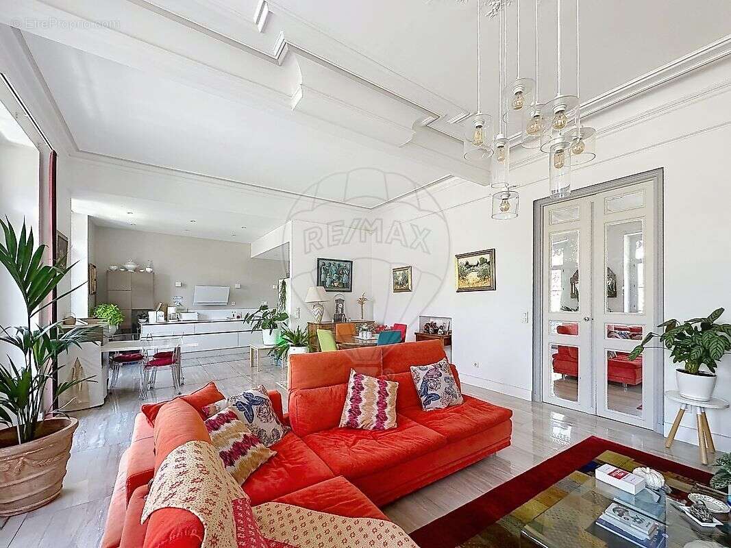 Appartement à NIMES