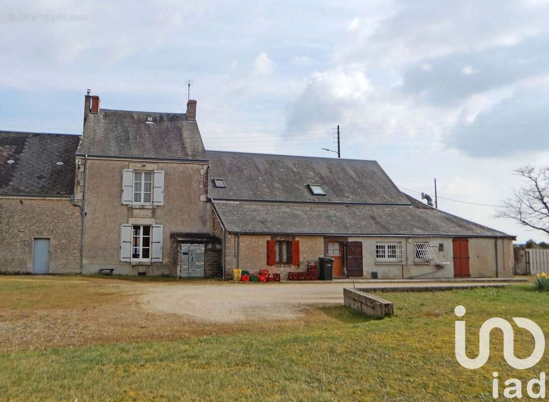 Photo 2 - Maison à VILLERMAIN