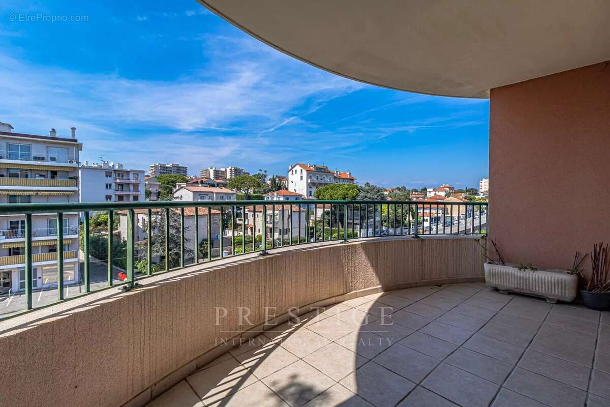 Appartement à ANTIBES