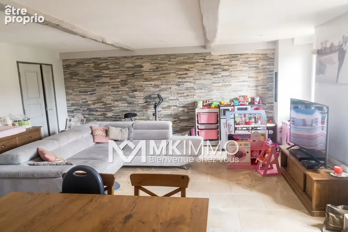 Maison 5 pièces 114 m² à vendre à Le Rouret (06650) - photo 2