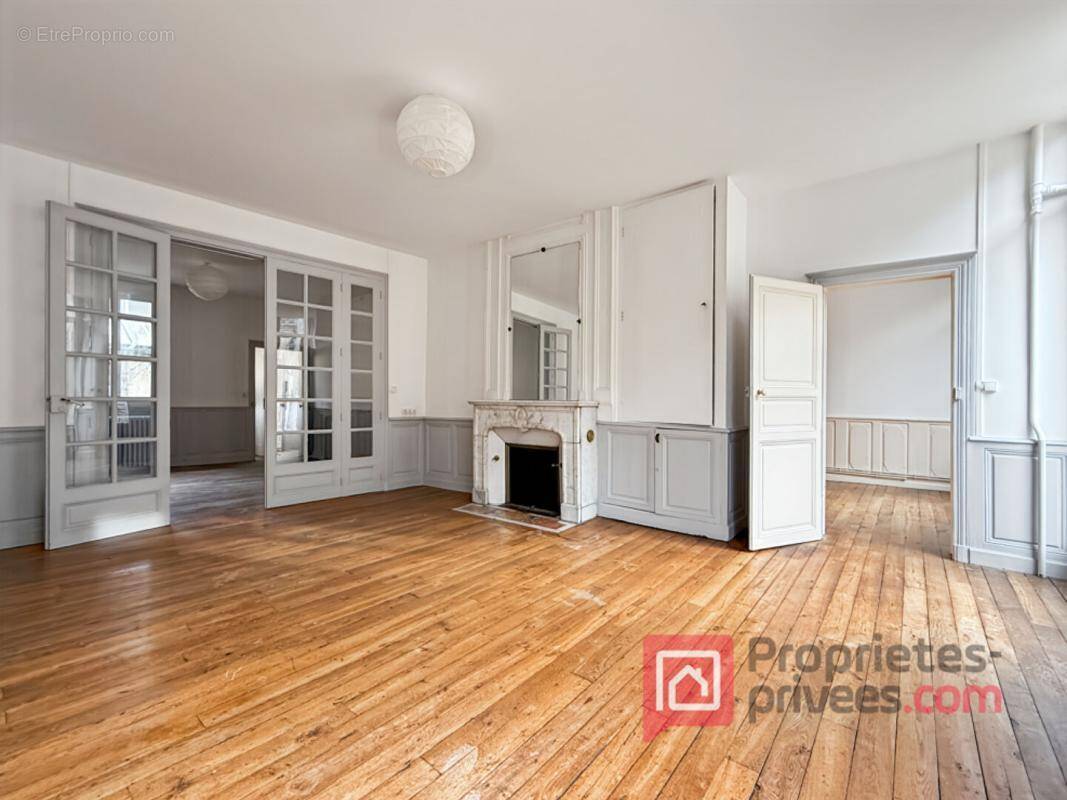 Appartement à BAR-SUR-SEINE