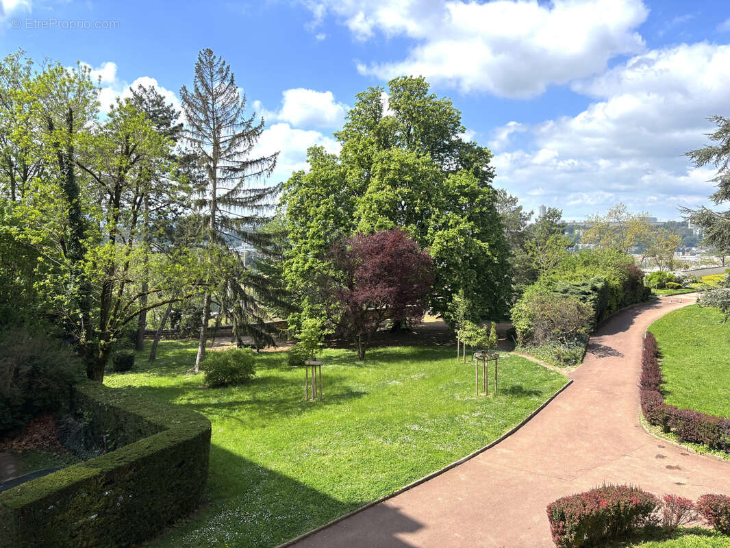 Appartement à LYON-4E