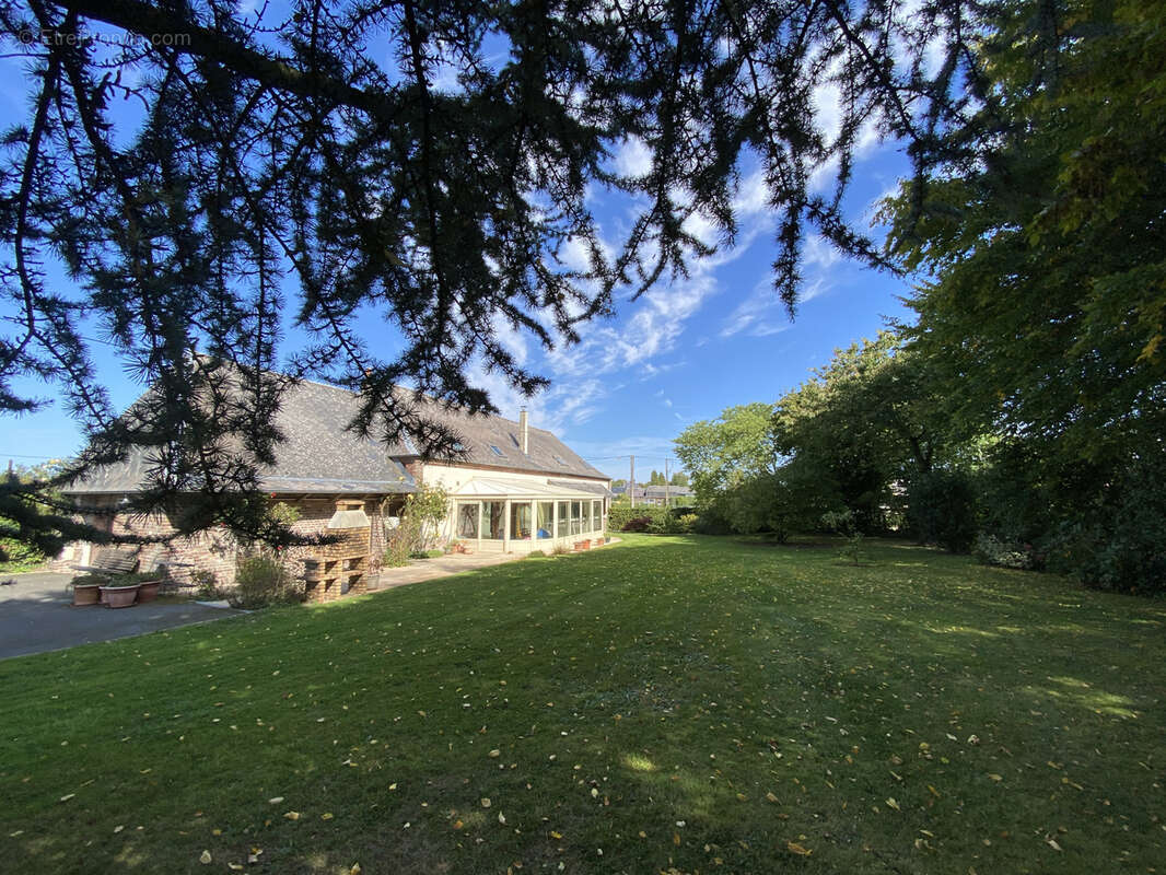 Maison à NEUFCHATEL-EN-BRAY