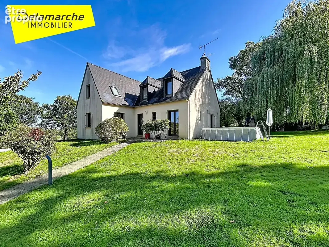 A vendre Maison poche du centre de Percy en Normandie. - photo 1