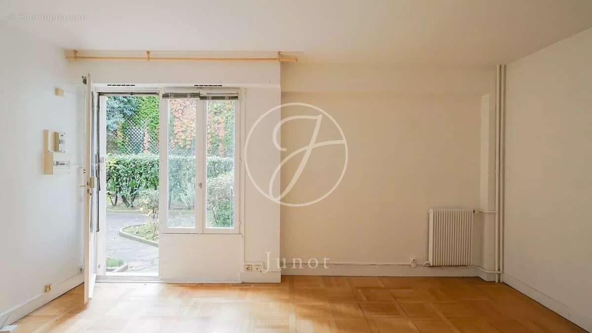 Appartement à PARIS-5E