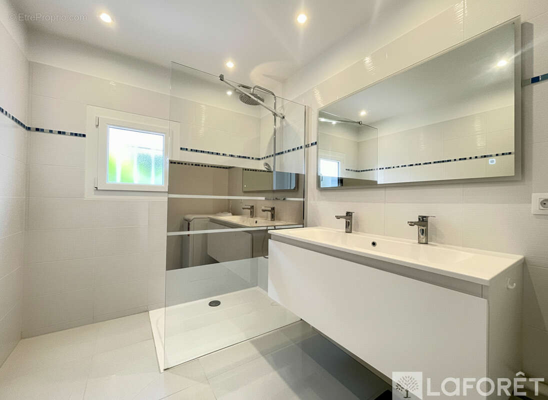 Maison Frejus 4 pièce(s) 110 m2 - photo 6
