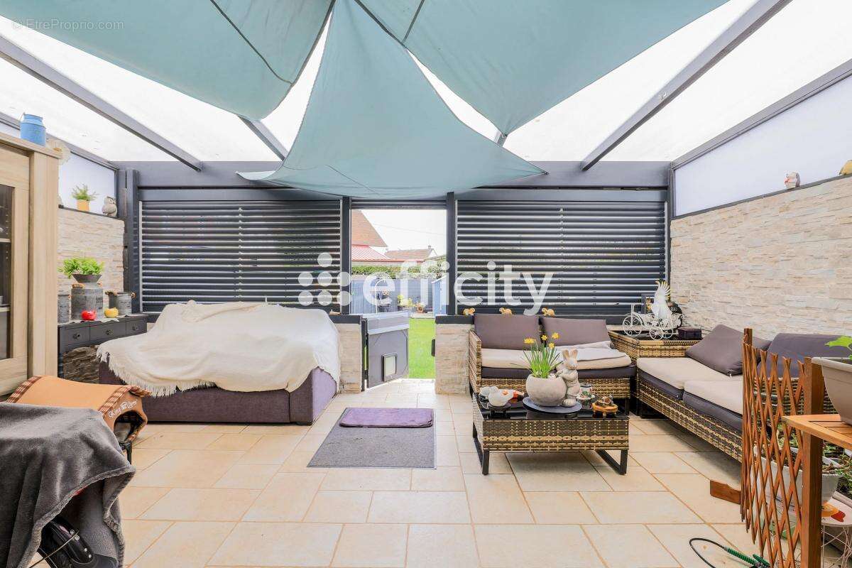 Maison à HENIN-BEAUMONT