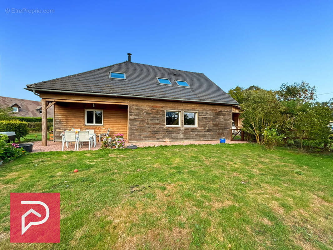 Maison à BERNAY