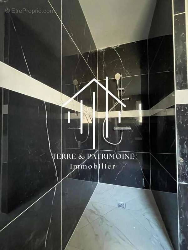 Maison à LACHAPELLE-SOUS-AUBENAS