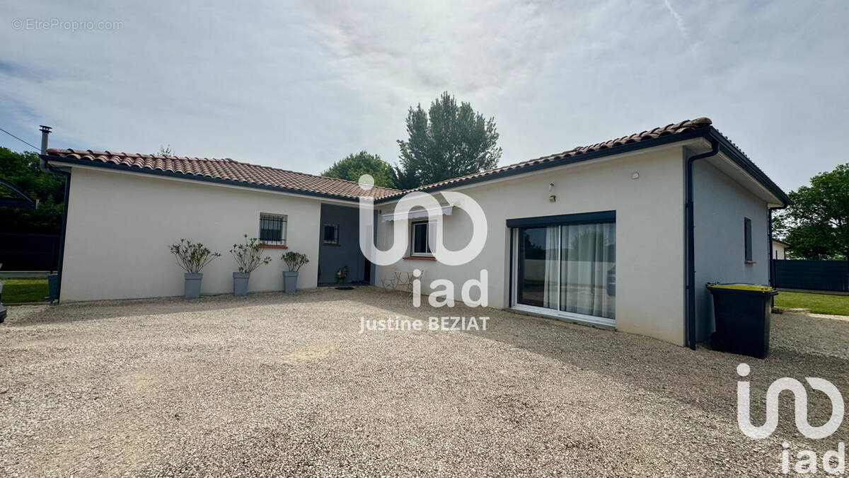 Photo 1 - Maison à MONTBETON