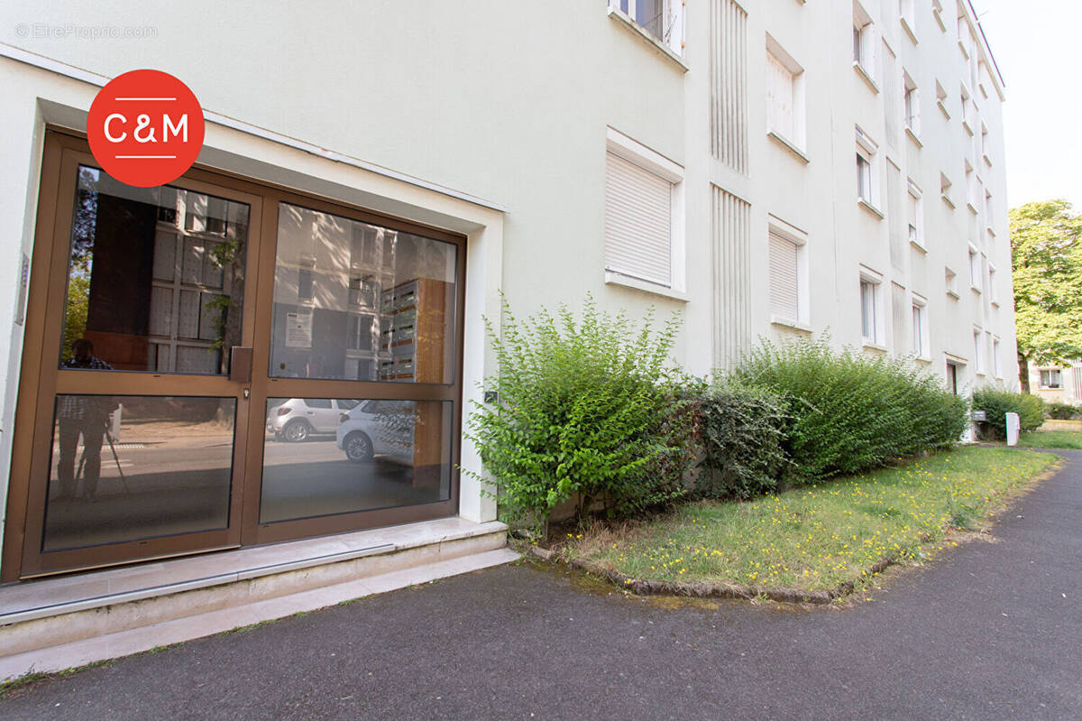 Appartement à REZE