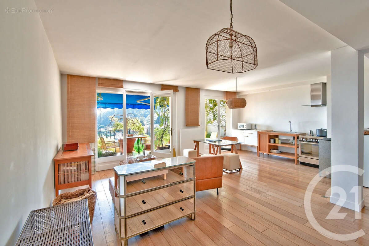 Appartement à VILLEFRANCHE-SUR-MER
