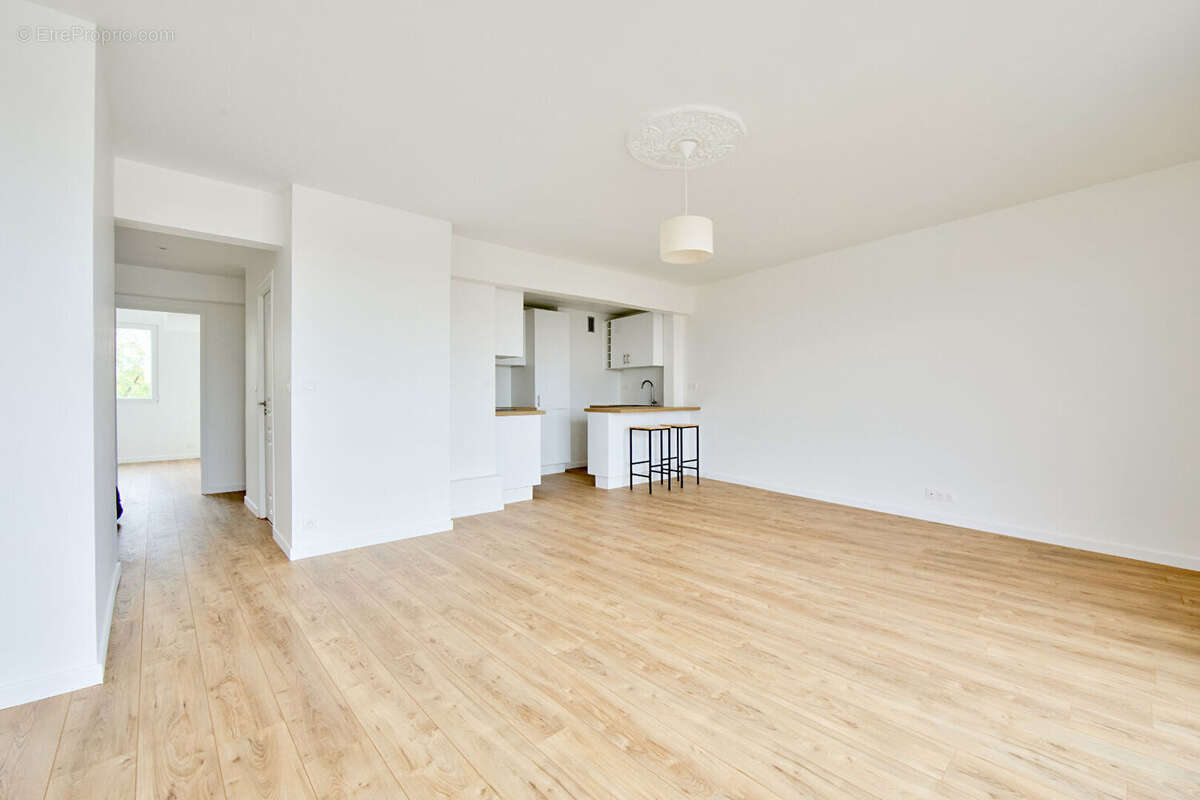 Appartement à SAINT-MAURICE