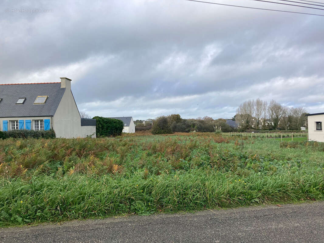 Terrain à PLOMEUR