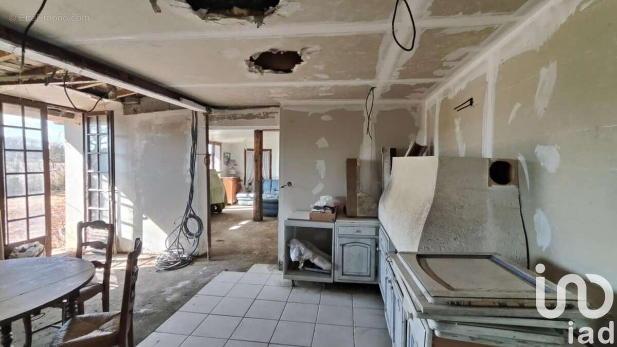 Photo 6 - Maison à VERRUE