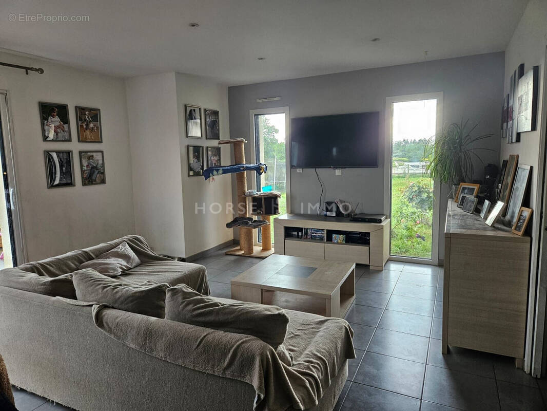 Maison 131 m² à Rennes  - photo 4