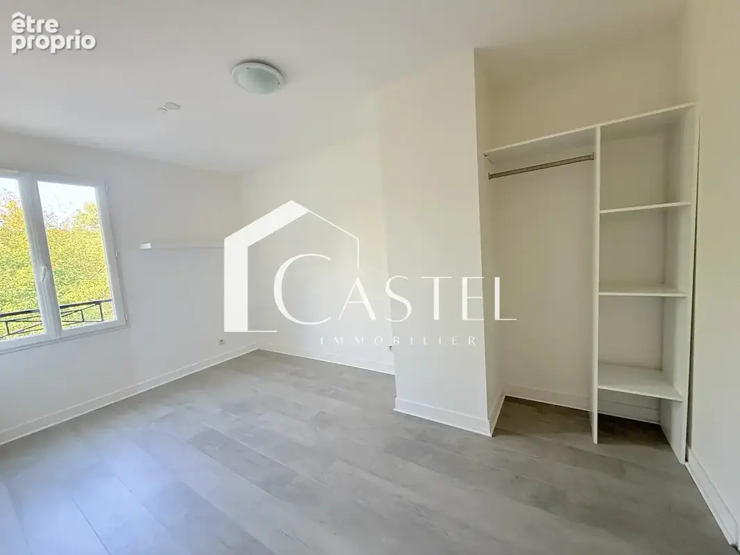 Villennes-sur-seine   maison 6 pièces / 4 chambres   sous-sol total   terrain 580 m2 - photo 6