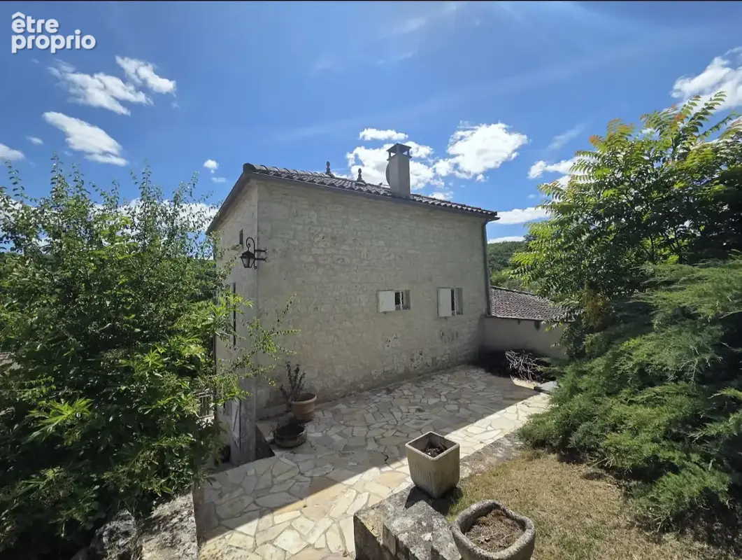 Un véritable havre de paix au cœur d'un village du Quercy. - photo 23