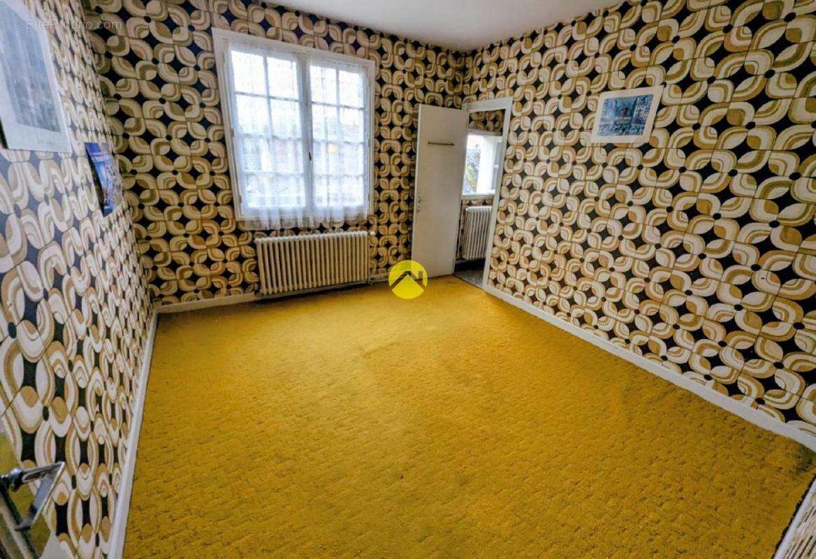 Maison à BAUGY