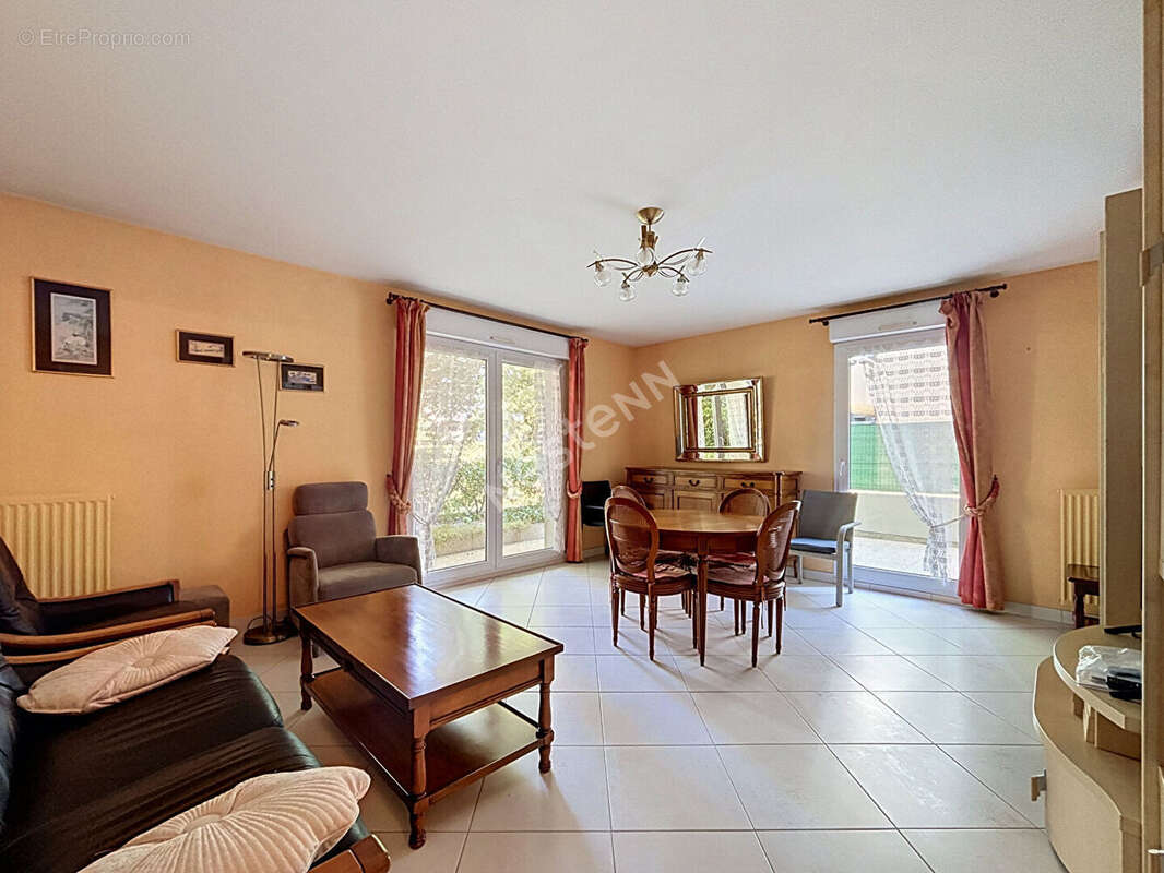 Appartement 3 pièces à vendre à Rezé - Quartier 8 Mai - photo 2