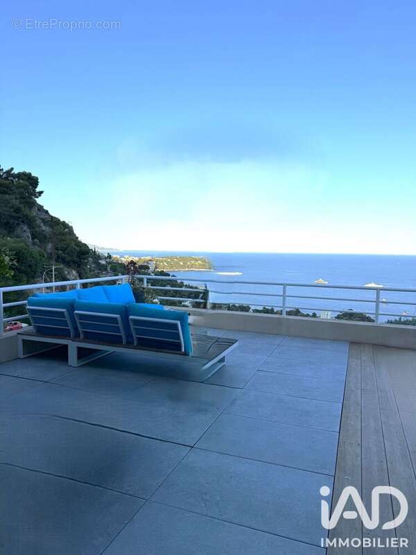 Appartement 56 m² à Roquebrune-Cap-Martin  - photo 2