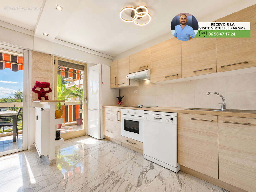 Appartement à VALLAURIS