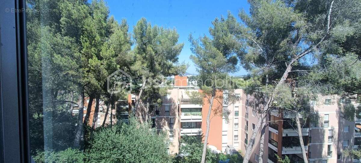 Appartement 5 pièces de 96m2 - photo 2