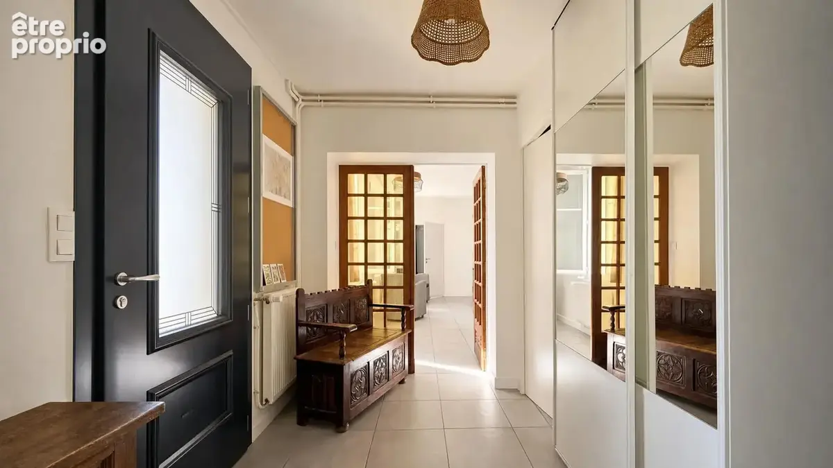 Maison 8 pièces 200 m² - 5 chambres, terrain 686 m² - Saint-Avertin - photo 5