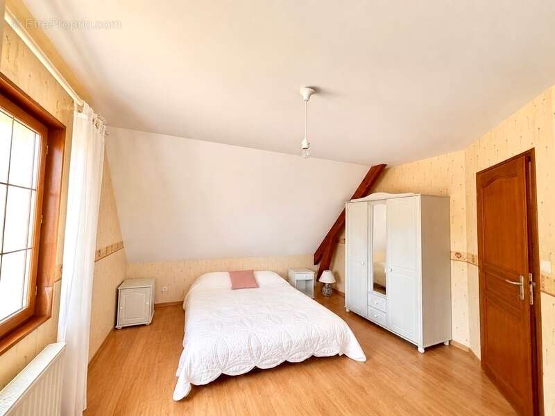 Maison de 167 m² - 3 chambres - Terrain clos de 1500 m² - Au calme à DRACY-le-FORT - photo 12