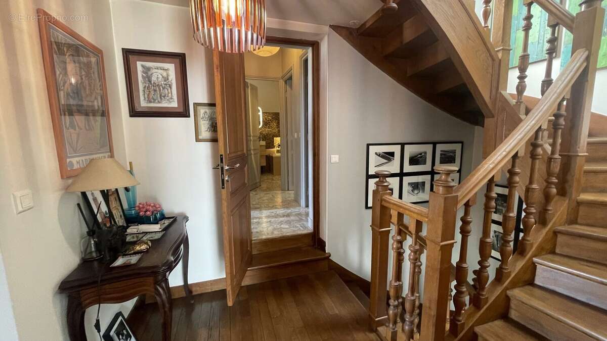 Maison à BOUAFLE
