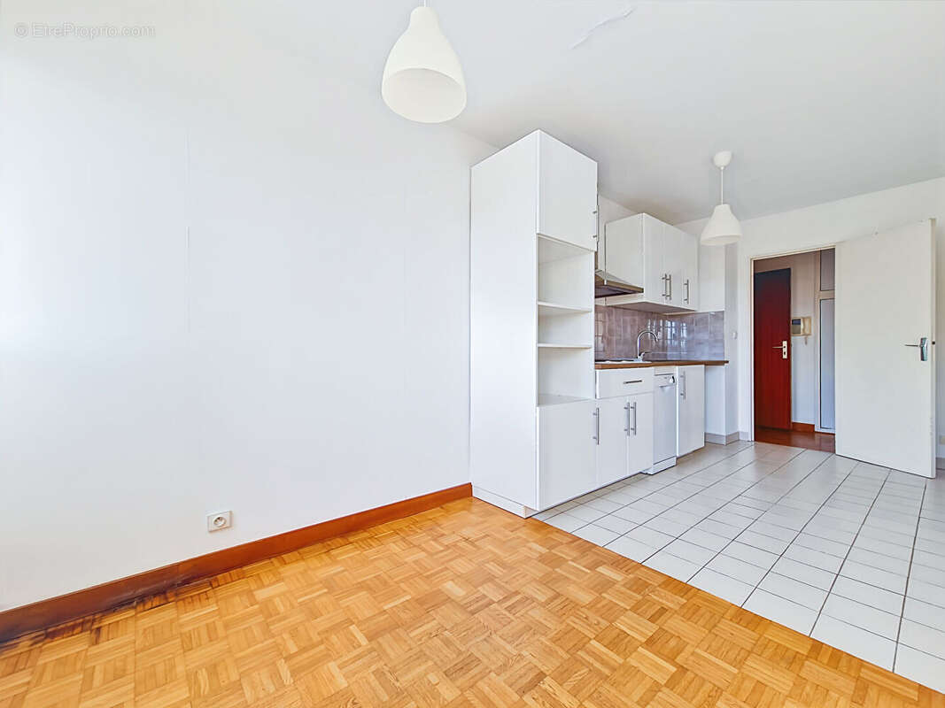Appartement T3 de 67 m²  Quartier Lafayette - Rue de Létanduere - photo 7