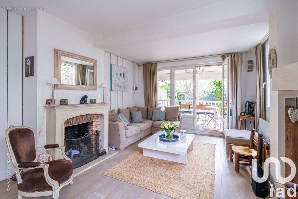 Photo 2 - Maison à LA GARENNE-COLOMBES