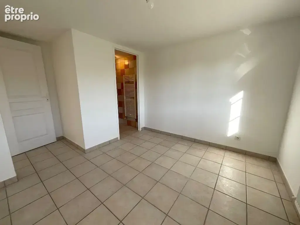 Saint-Galmier - Villa de 111m² - photo 12